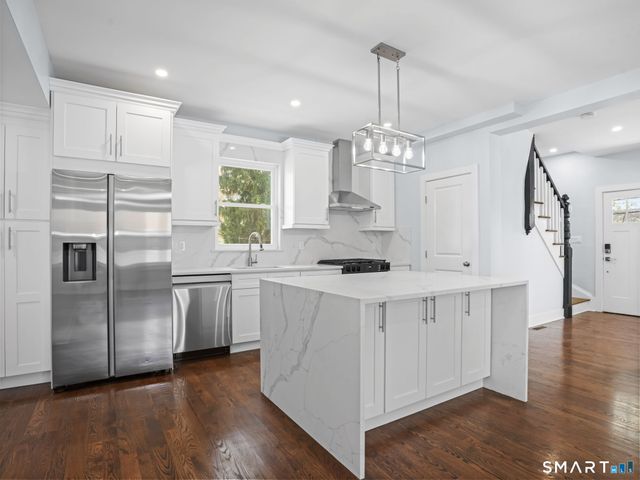 85 Soundview Avenue, Norwalk, CT 06854