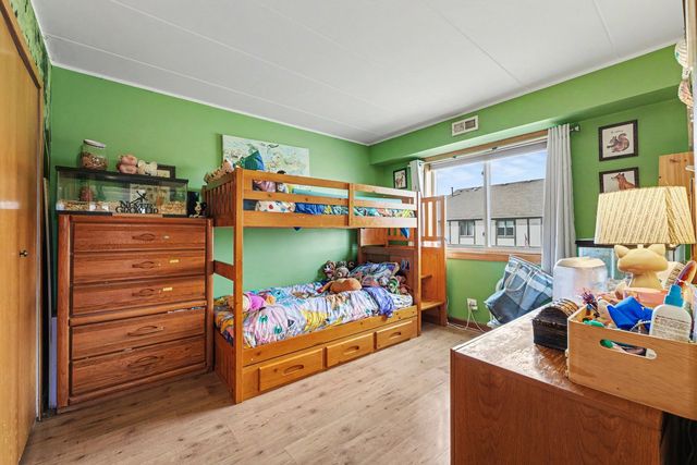 9826 Treetop Drive 2W, Orland Park, IL 60462