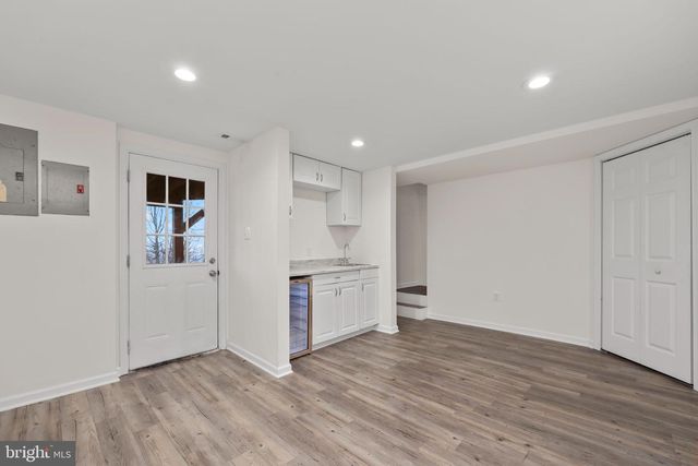 415 INCA RD, Linden, VA 22642