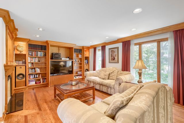 616 W Park Street, Arlington Heights, IL 60005