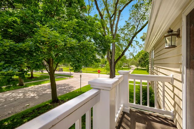 616 W Park Street, Arlington Heights, IL 60005