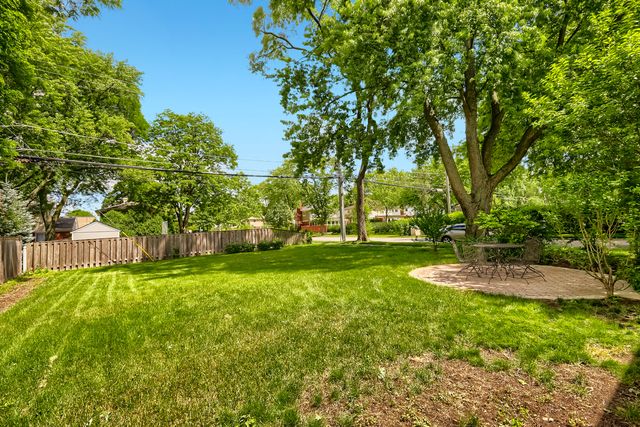 616 W Park Street, Arlington Heights, IL 60005