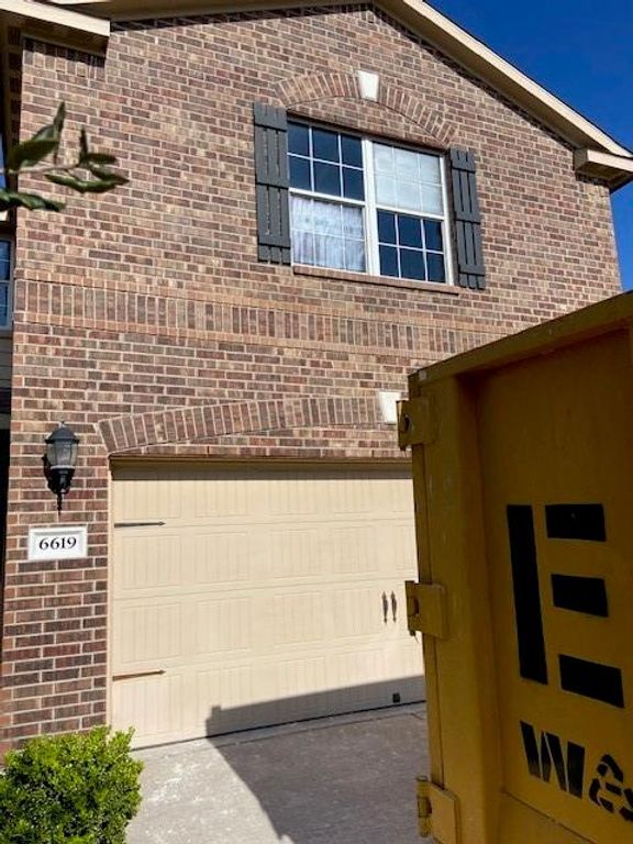 6619 Plum Springs Lane, Richmond, TX 77469