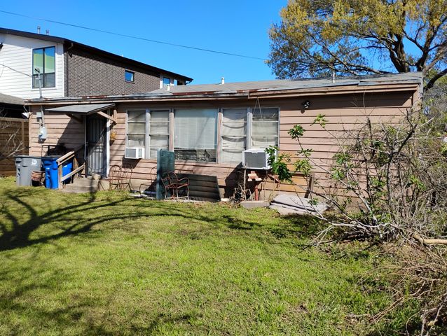 4822 Wateka Drive, Dallas, TX 75209