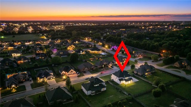 1420 Tuscany Drive, Centerton, AR 72719