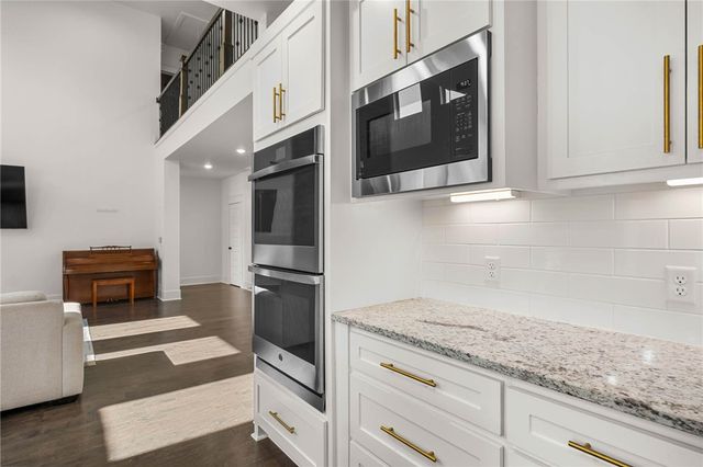 1420 Tuscany Drive, Centerton, AR 72719