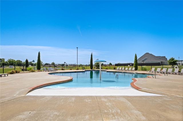 1420 Tuscany Drive, Centerton, AR 72719