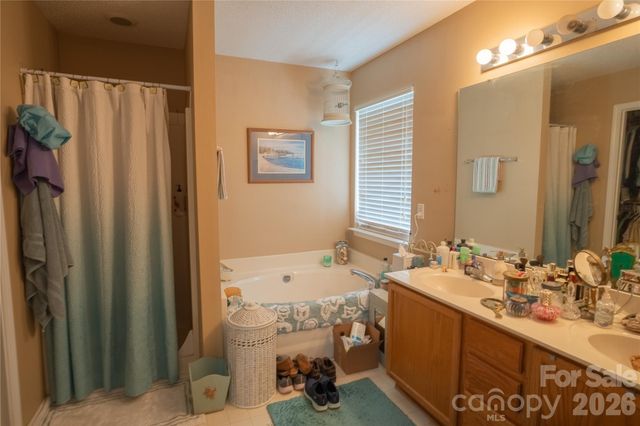 140 Wordsworth Way, Mooresville, NC 28115