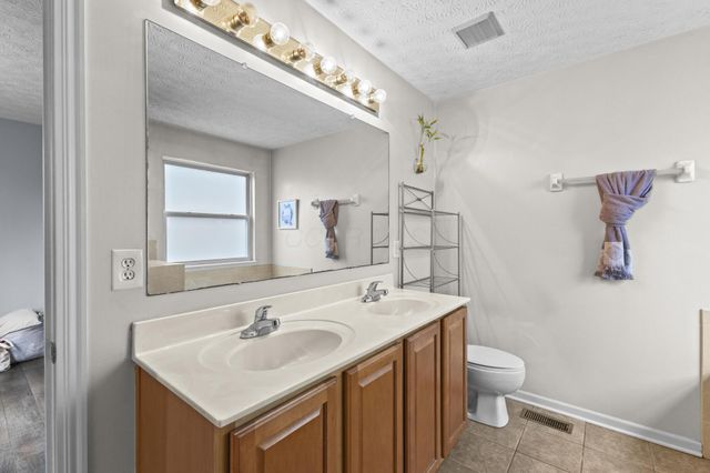 388 Rocky Springs Drive, Blacklick, OH 43004
