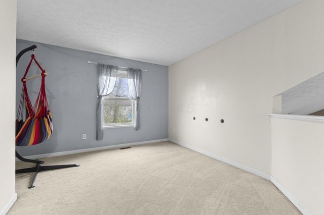 388 Rocky Springs Drive, Blacklick, OH 43004