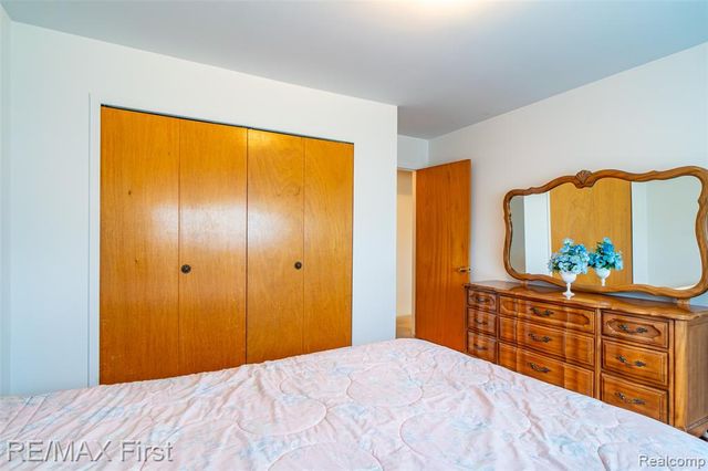 35624 Bonneville Drive, Sterling Heights, MI 48312