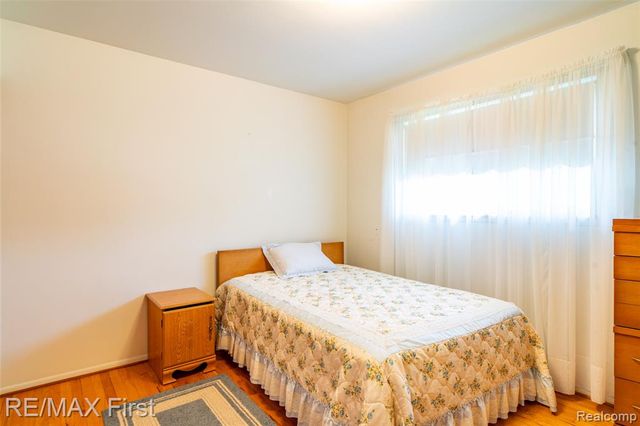 35624 Bonneville Drive, Sterling Heights, MI 48312