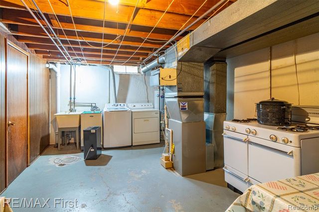 35624 Bonneville Drive, Sterling Heights, MI 48312