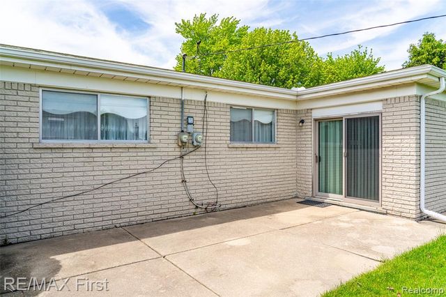 35624 Bonneville Drive, Sterling Heights, MI 48312