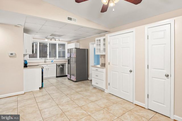 1199 OAK AVE, Shady Side, MD 20764