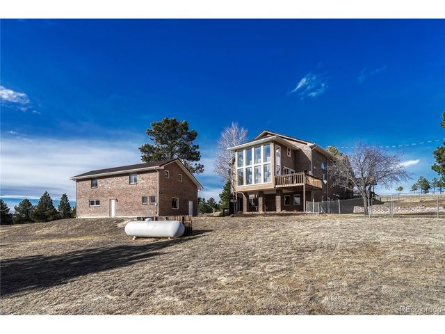 43097 London Dr, Parker, CO 80138
