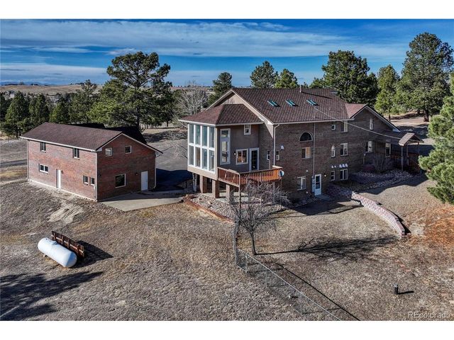 43097 London Dr, Parker, CO 80138