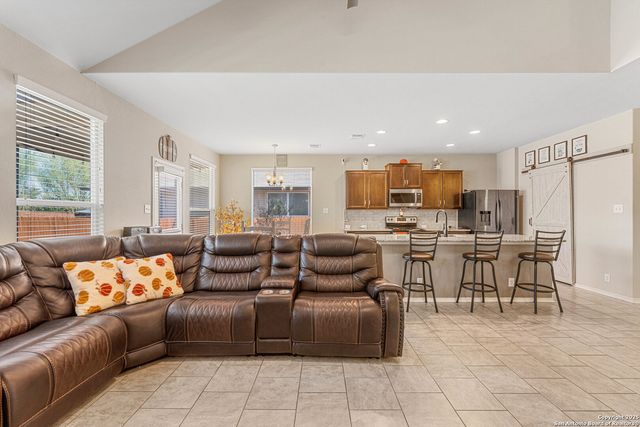 729 Pipe Gate, Cibolo, TX 78108