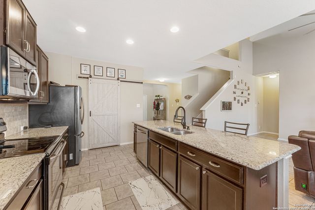 729 Pipe Gate, Cibolo, TX 78108