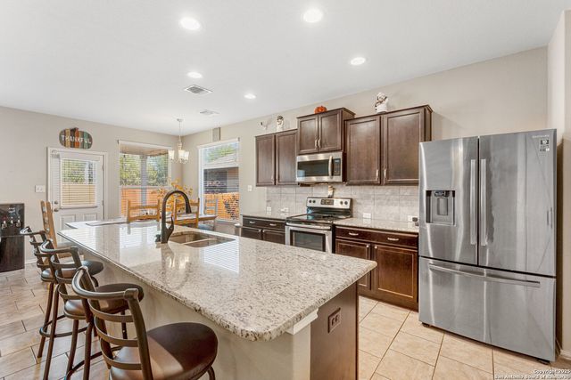 729 Pipe Gate, Cibolo, TX 78108