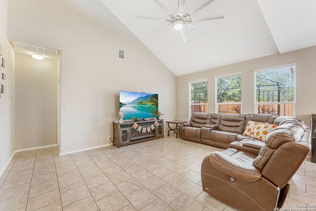 729 Pipe Gate, Cibolo, TX 78108