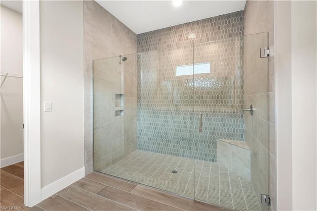 8717 Driftwood DR, Naples, FL 34114