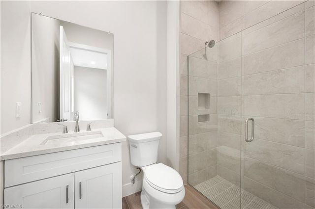 8717 Driftwood DR, Naples, FL 34114