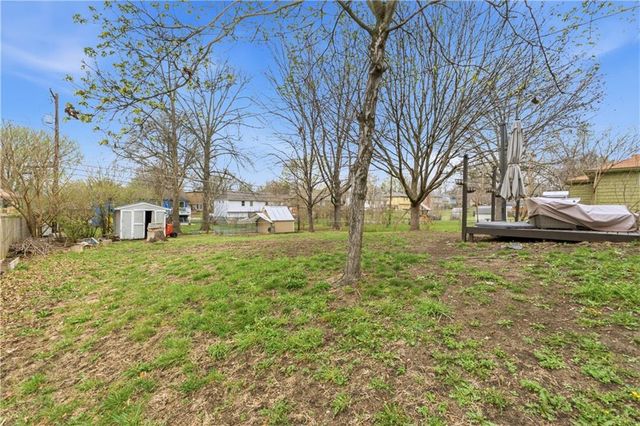 513 N Walker Lane, Olathe, KS 66061