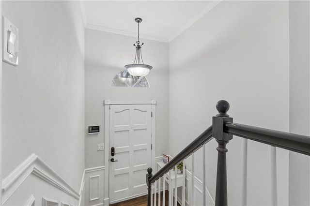 513 N Walker Lane, Olathe, KS 66061