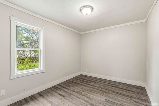 1910 Johnson Street, South Bend, IN 46628