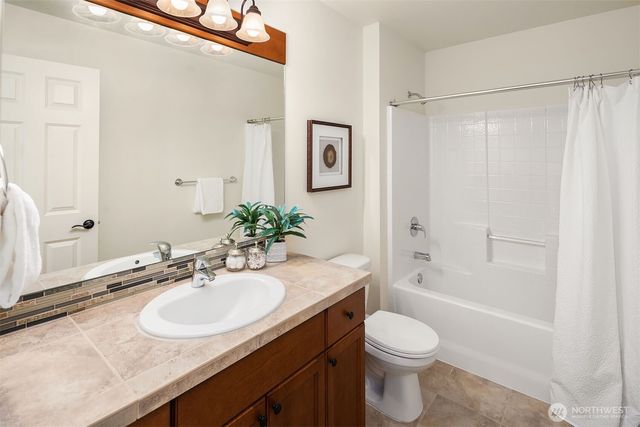 1836 273rd Place SE, Sammamish, WA 98075