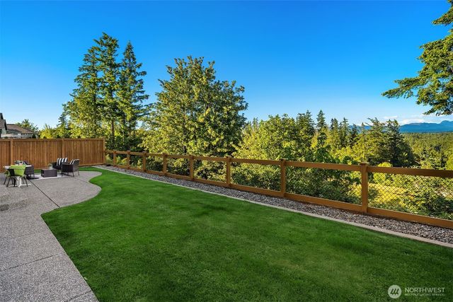 1836 273rd Place SE, Sammamish, WA 98075