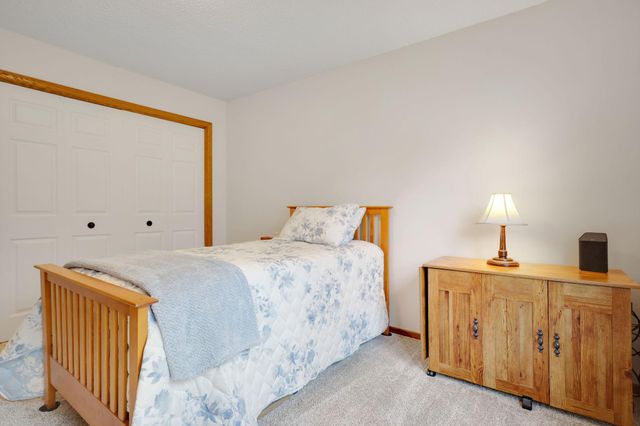 1827 County Rd. E E 18, White Bear Lake, MN 55110