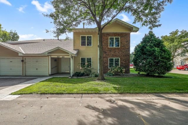 1827 County Rd. E E 18, White Bear Lake, MN 55110