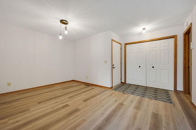 1827 County Rd. E E 18, White Bear Lake, MN 55110