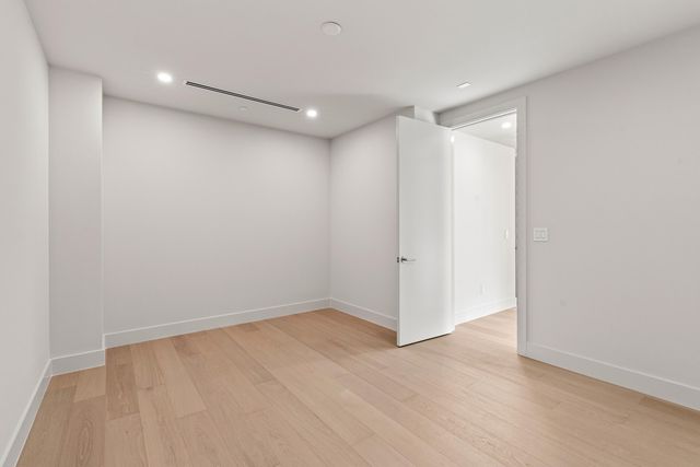 367 Venetian Drive, Delray Beach, FL 33483