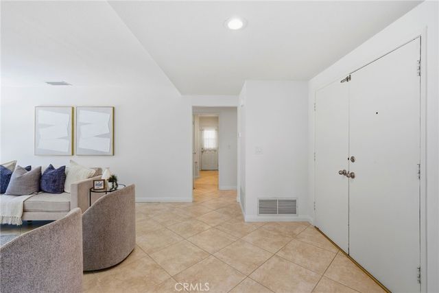 4561 School, Yorba Linda, CA 92886