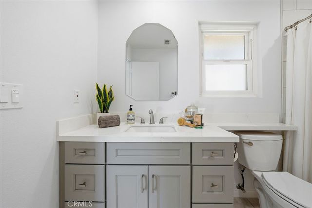 4561 School, Yorba Linda, CA 92886