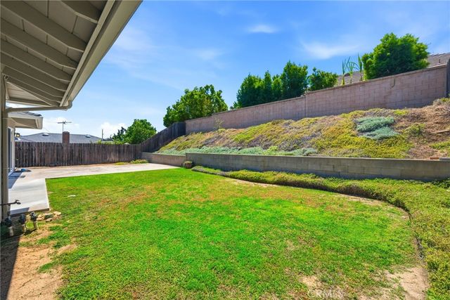 4561 School, Yorba Linda, CA 92886
