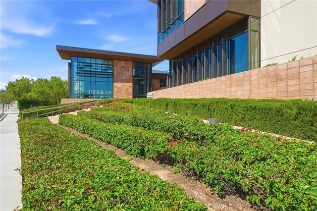 4561 School, Yorba Linda, CA 92886