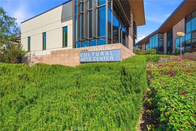 4561 School, Yorba Linda, CA 92886