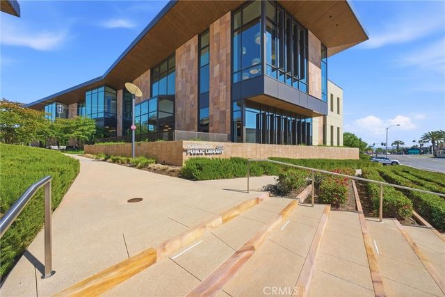 4561 School, Yorba Linda, CA 92886