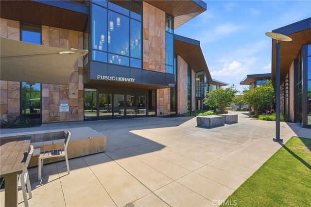 4561 School, Yorba Linda, CA 92886