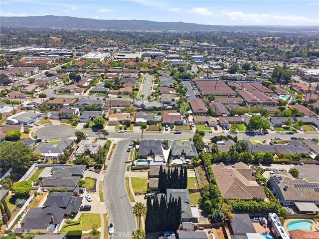 4561 School, Yorba Linda, CA 92886