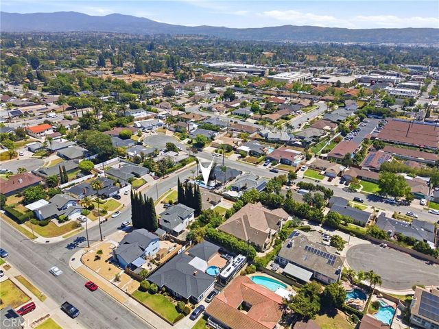 4561 School, Yorba Linda, CA 92886