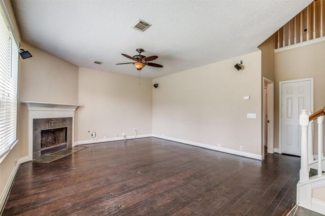 2709 Sunhill Court, Pearland, TX 77584