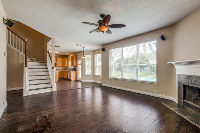 2709 Sunhill Court, Pearland, TX 77584