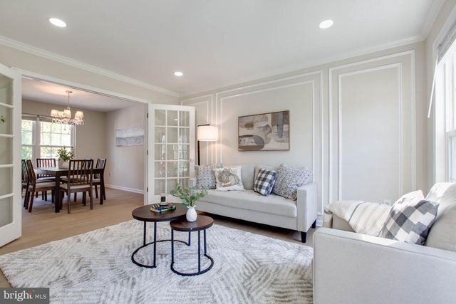 6717 LOWES LN, Elkridge, MD 21075