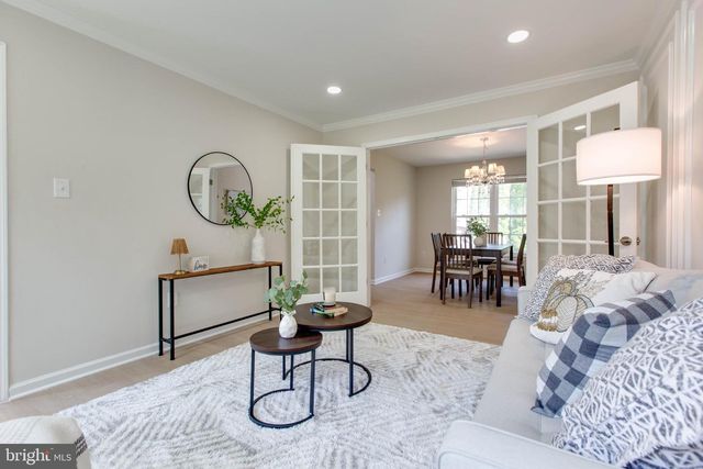 6717 LOWES LN, Elkridge, MD 21075