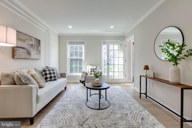 6717 LOWES LN, Elkridge, MD 21075